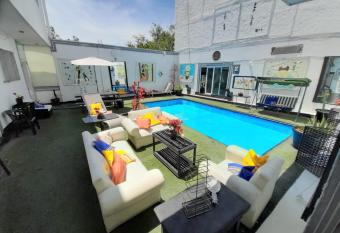 Genial departamento boutique has Balcony rooms