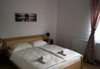 Zen allows 18 year olds to book a room