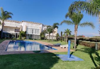 Les Perles de Tamaris has Balcony rooms