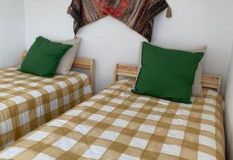 VISIT MOURA - Retiro da Mouraria has Balcony rooms