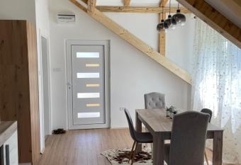 Na   san has Balcony rooms