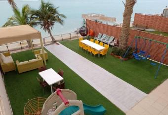                                                                                       allows 18 year olds to book a room