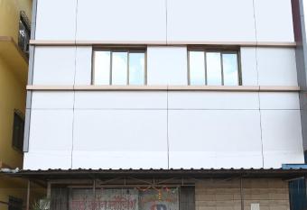 HOTEL SAIDARSHAN allows 18 year olds to book a room