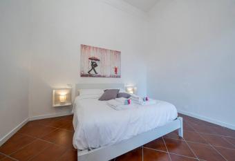 FREE PARKING - Meraviglioso appartamento a Modena allows 18 year olds to book a room