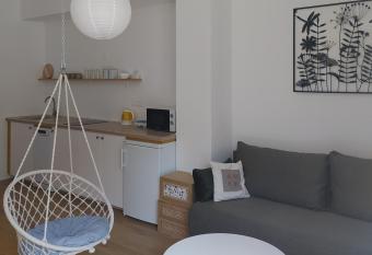 Studio apartman Bura has Balcony rooms