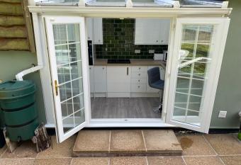 Sylvan Seas has Balcony rooms