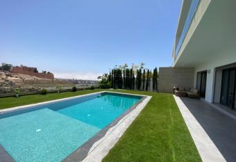 Amda taghazoutbay allows 18 year olds to book a room