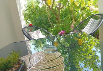   itna Mareli   has Balcony rooms