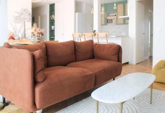 Spacious cocoon with two terraces has Balcony rooms