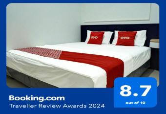 Capital O 92804 La Tansa Syariah Hotel allows 18 year olds to book a room