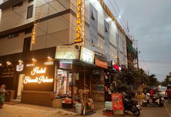 Hotel Friends Palace has Balcony rooms