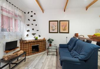 Las chasnitas 2 has Balcony rooms