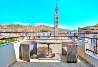 City Lights Panorama allows 18 year olds to book a room