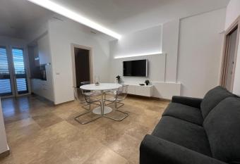 Il Brigantino allows 18 year olds to book a room