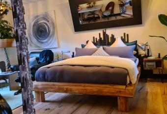 Ferienwohnung Benz I allows 18 year olds to book a room