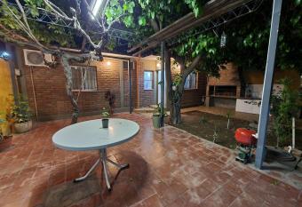 Los Quiroga has Balcony rooms