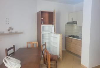 1 bedroom flat to let in the Heart of shengjin (Ermiri palace) has Balcony rooms