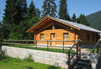 Chalet Camping Fa   2 has Balcony rooms
