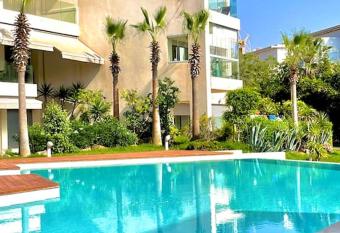 Id  al appart vue sur mer avec piscine et verdure has Balcony rooms