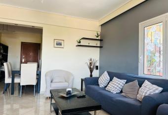 Apartment in Paiania near the airport has rooms with a private hot tub