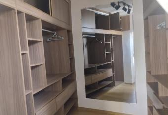 Taddart has rooms with a private hot tub