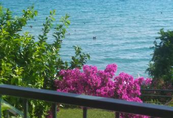 Blue Beach Siviri Chalkidiki has Balcony rooms