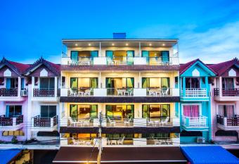 Dream Boutique Hotel has Balcony rooms