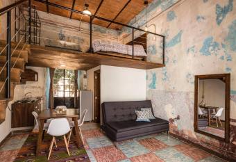 Casa Jaguar by Rotamundos has Balcony rooms