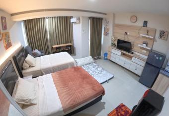 Green Park Apartemen Jogja 215 has Balcony rooms