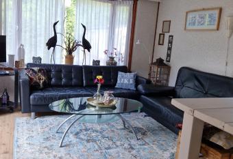 Bush Temple has Balcony rooms