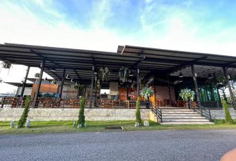 Pitchaya Resort Rayong has Balcony rooms