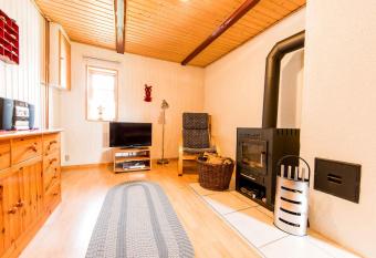 Nydamsgaard - Holiday On The Island Funen allows 18 year olds to book a room