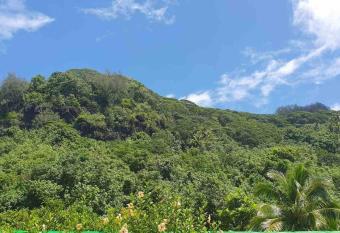 Tavake Home has Balcony rooms