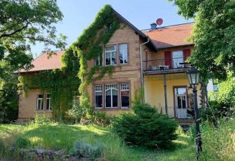 Herrschaftliches Apartment in historischer Villa has Balcony rooms