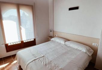 Casa Cardona has Balcony rooms