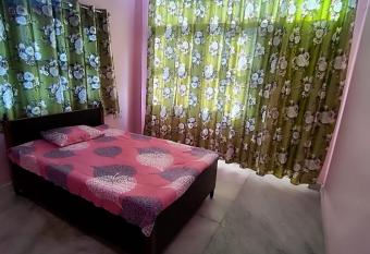 Meena Residency has Balcony rooms