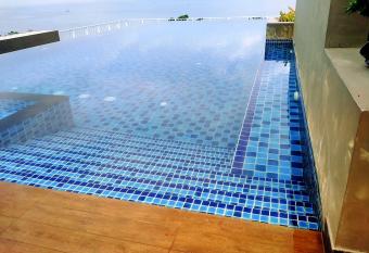 Forward Plus has Balcony rooms