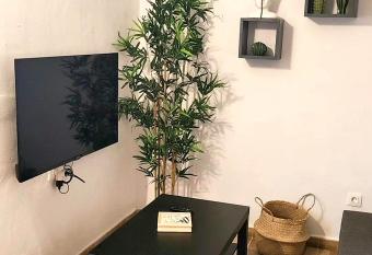 Villa MIA 2.0 has Balcony rooms