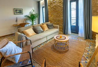 Empordanna, Apartamento con encanto en el coraz  n del Empord   has Balcony rooms