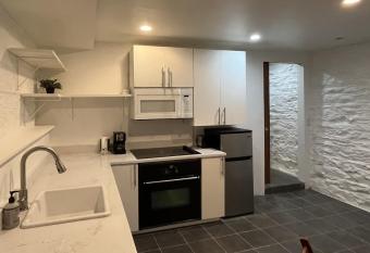 Sonder The Industrialist Queen Room has Balcony rooms