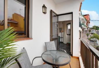 Monturrio 1 has Balcony rooms