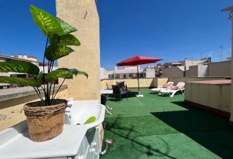 ESPECTACULAR ATICO CON BARBACOA has Balcony rooms