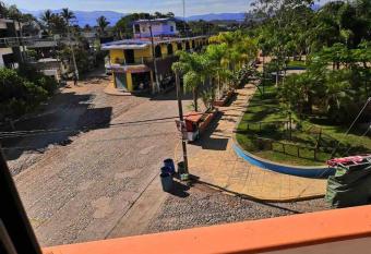    Casa Juanita    has Balcony rooms