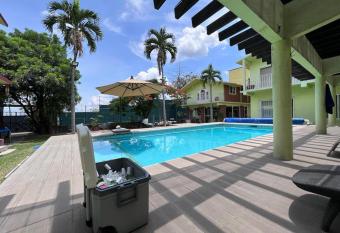 Quinta Oaxte has Balcony rooms