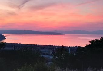 AMAZING VIEW IN ANTHIDONA has Balcony rooms