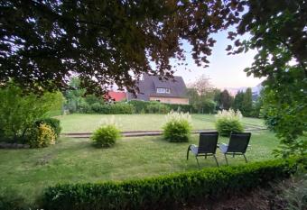 Haus Sunshine - Ferienwohnung Sunshine 1 has Balcony rooms