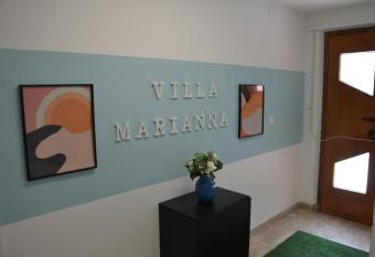 VILLA MARIANNA has Balcony rooms