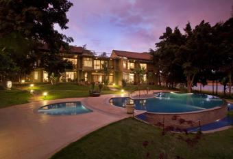 Waterwoods Lodge Kabini has Balcony rooms