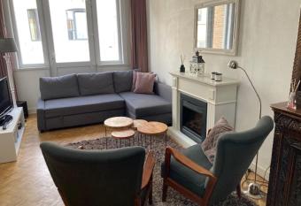 VAKANTIE APPARTEMENT OOSTENDE has Balcony rooms