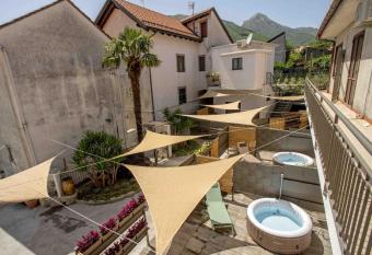 OSprittHouse has Balcony rooms